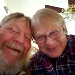 Meet your Posher, Lindra